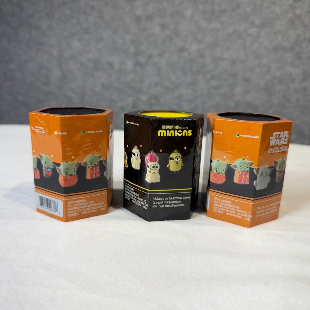 Hallmark Mystery Ornaments Minions Star Wars Halloween Collectible‎ Figures
